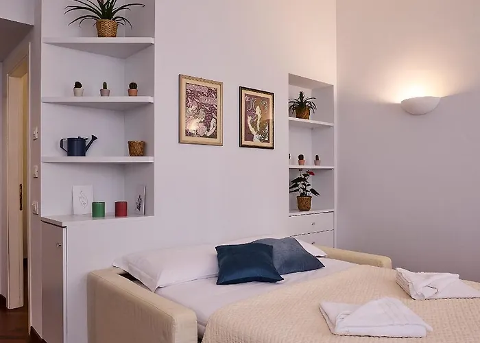 Monti Urban House *